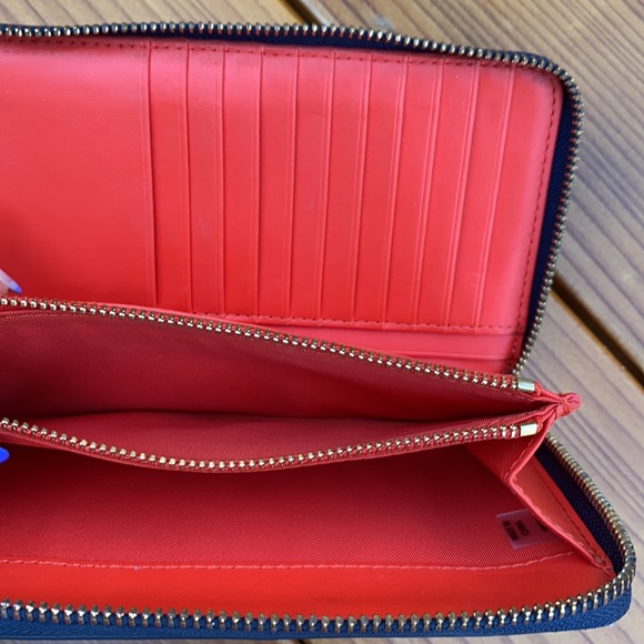 Tory Burch Wallet - Picture 8 of 8